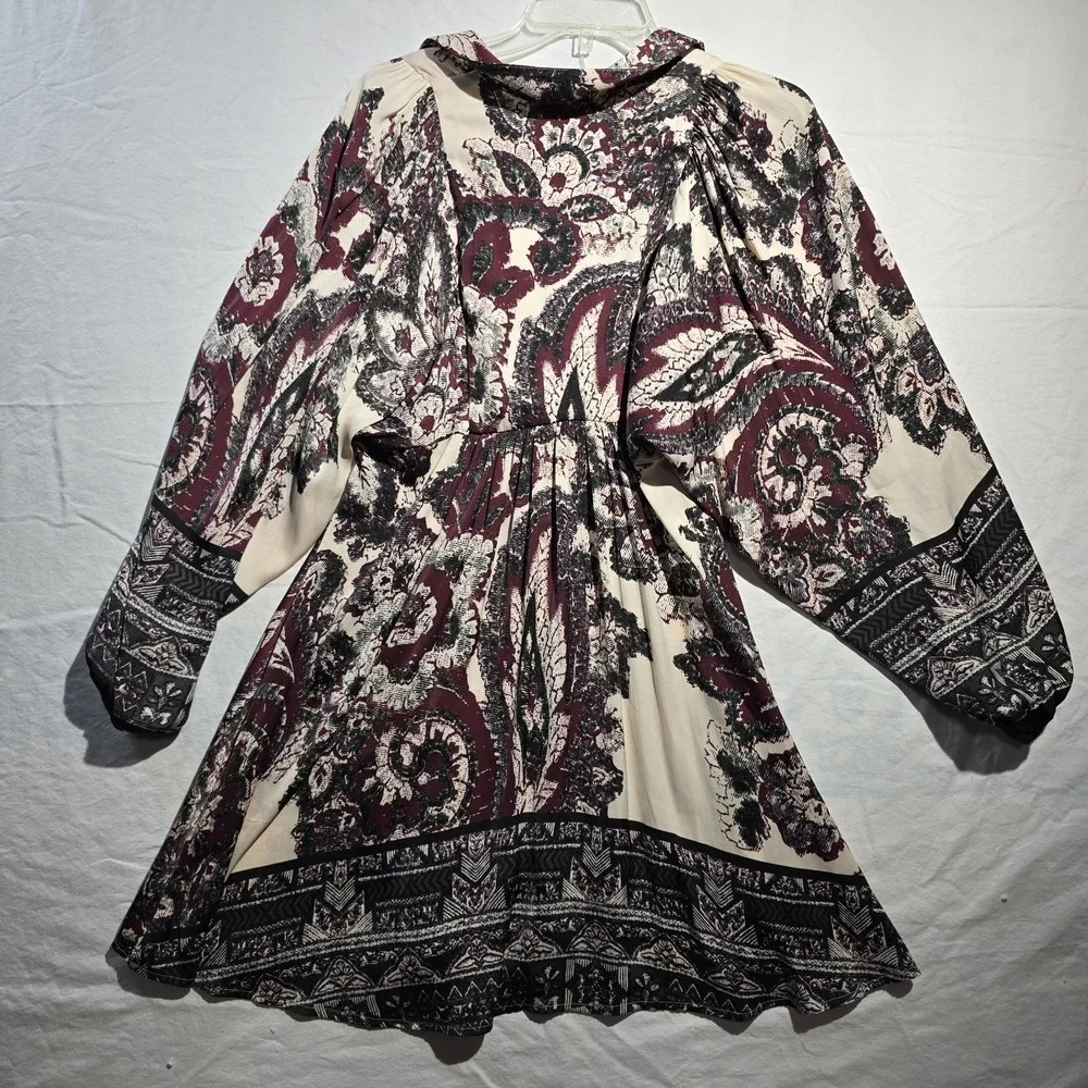 Free People Dress Size XS Burgundy Boho Paisley Babydoll Mini Swing V Neck